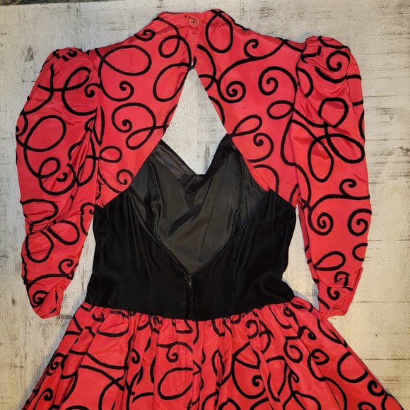 Vintage Gunne Sax Velvet Embossed Cocktail Formal Dress with Sle… - Picture 6 of 15